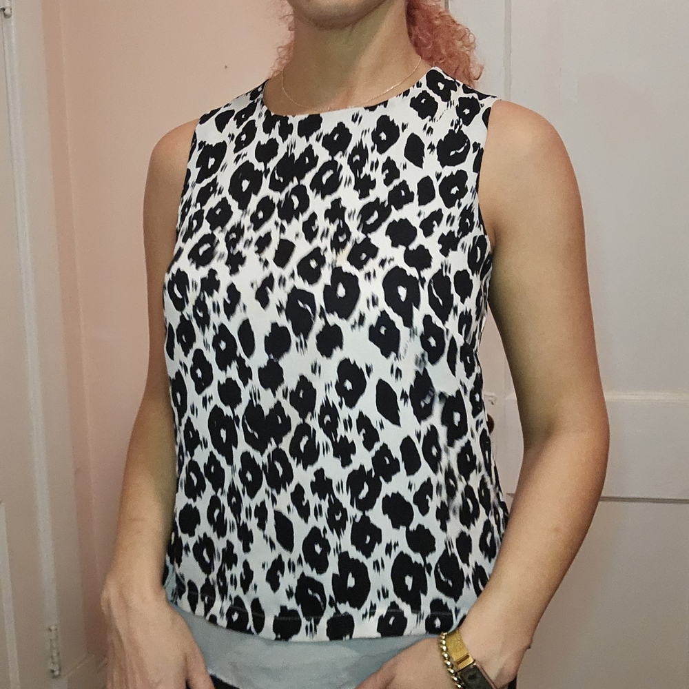 Leopard Print Sleeveless Top